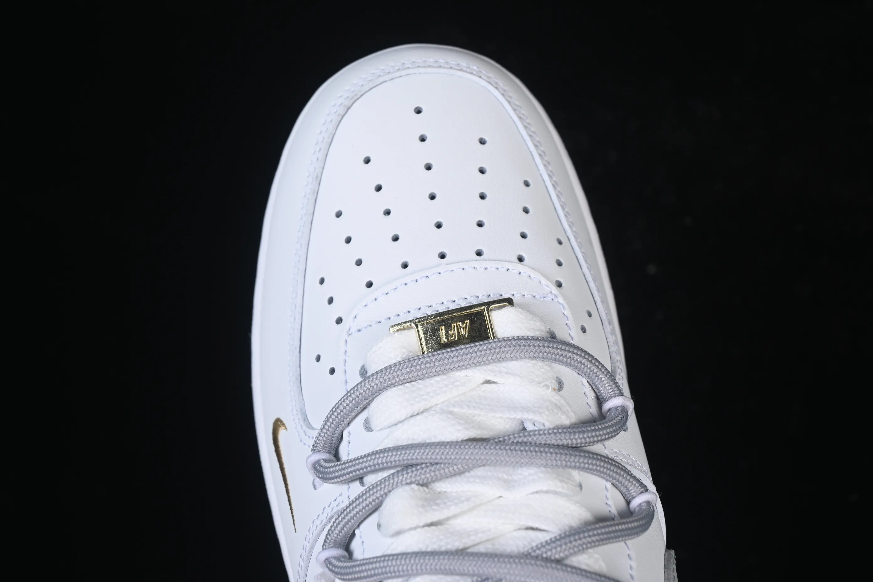 All Categories Nk Air Force 1 Air Force Series Nk Air Force 1 Low Air Force Low Nike Air Force 1'07 Low White Gray Gold Double Hook Air Force One Low Casual Shoes CZ0170-106